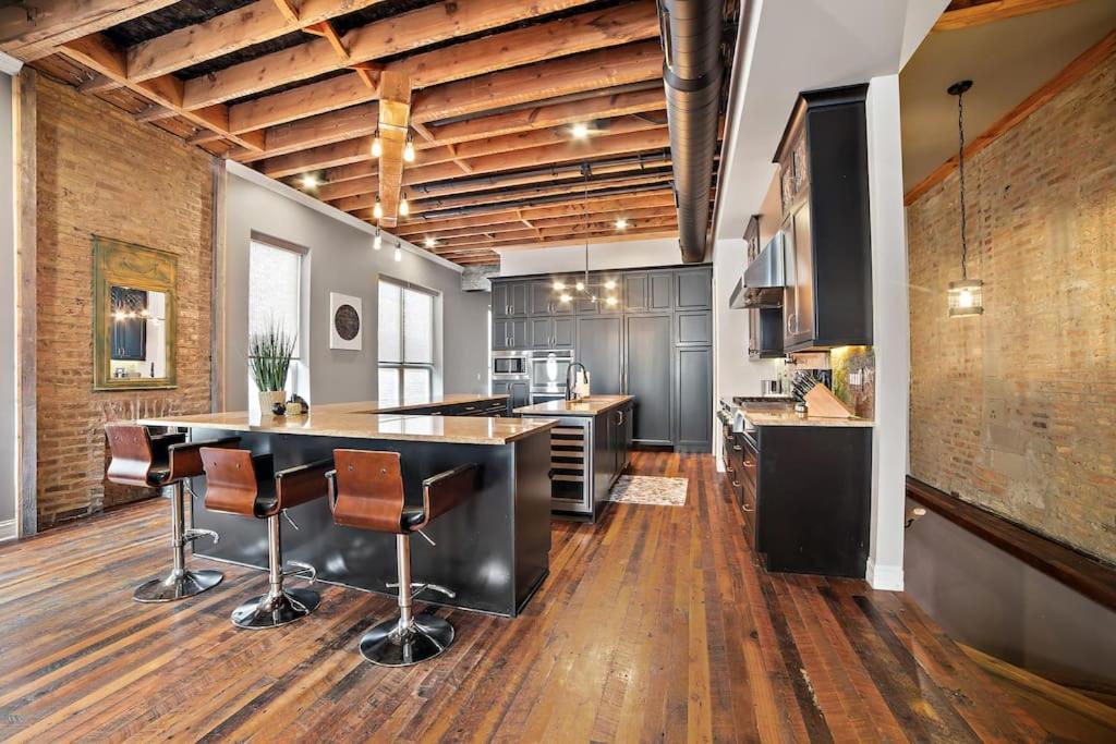 Chicago Mid-Century Gem Steps From United Center Villa Exterior foto